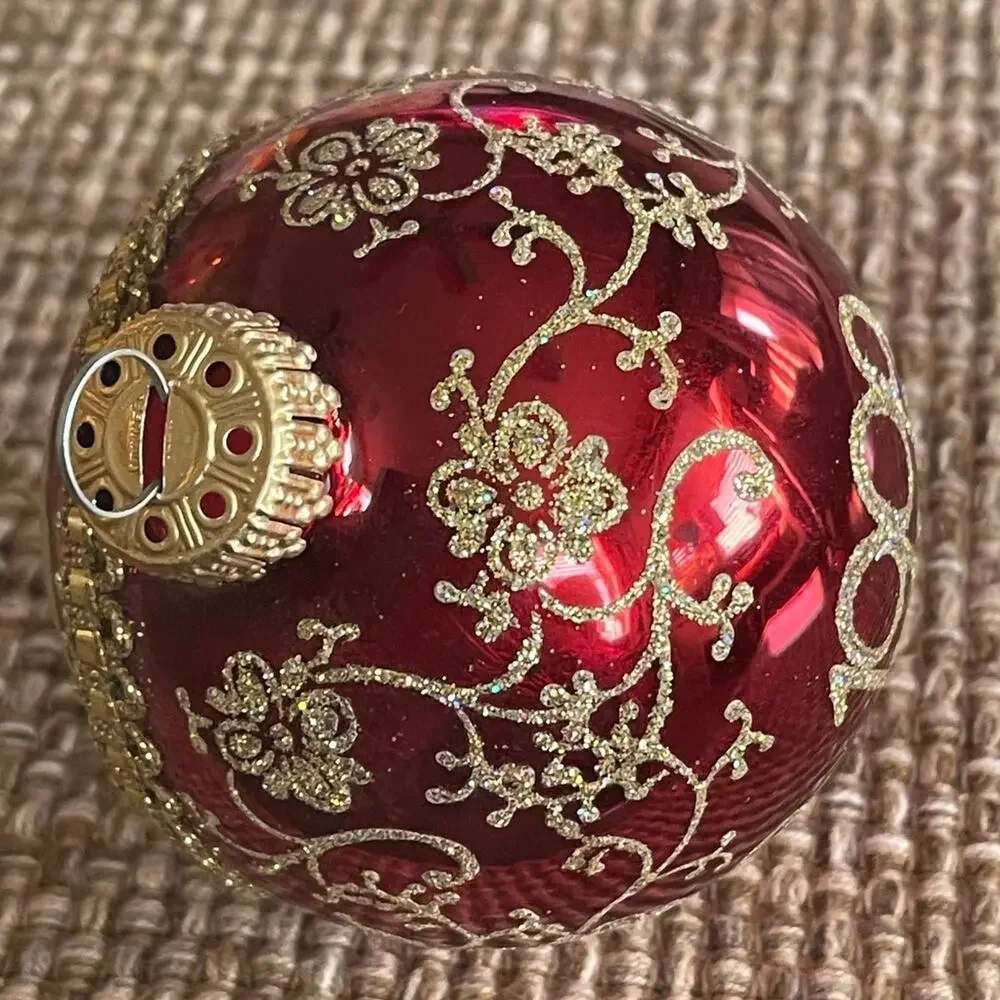 Vintage Krebs Masters on Silk Santa Christmas ornament Santa Claus face 1999
